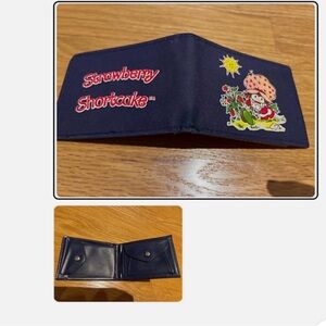 Vintage American Greeting Corp Kids Navy Bi-Fold Wallet strawberry shortcake
